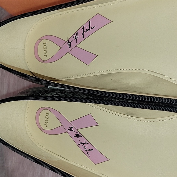 MARC FISHER Jodi Cap Breast Cancer Ballet Flats - Picture 7 of 8